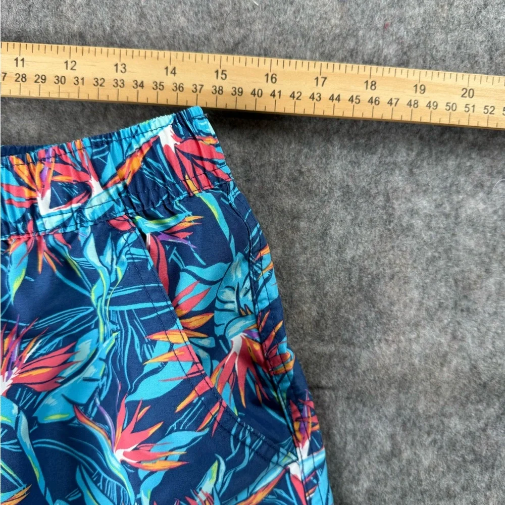 Vineyard Vines Men SIZE‎ LARGE 6” inch Inseam Blue Floral Swimming Trunks Shorts